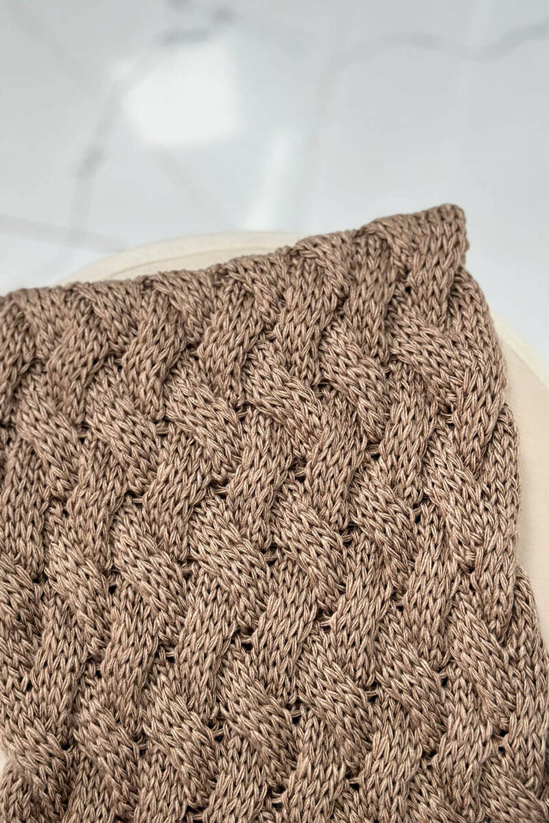 Дамски комплект от шапка и шал PLK5