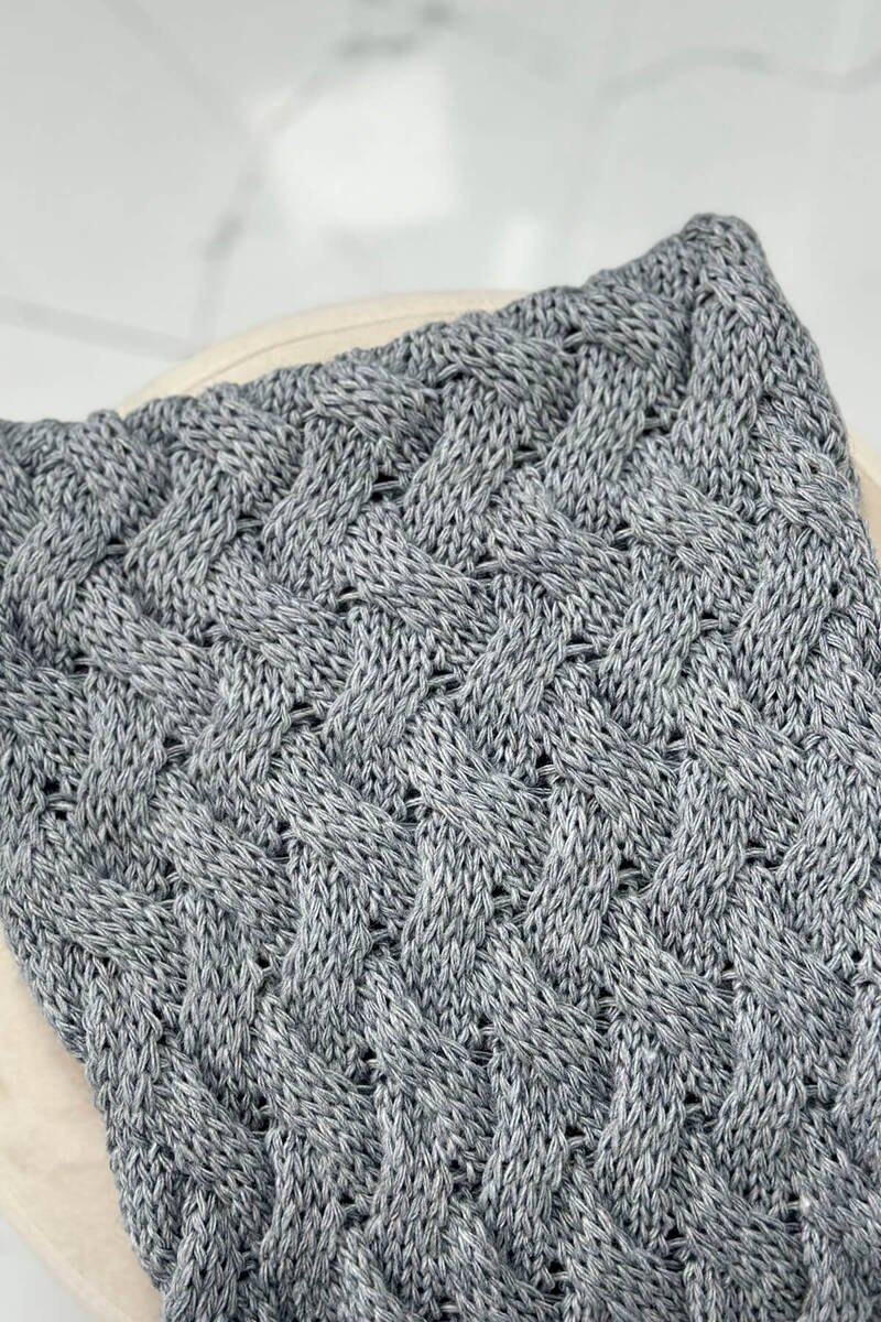 Дамски комплект от шапка и шал PLK5