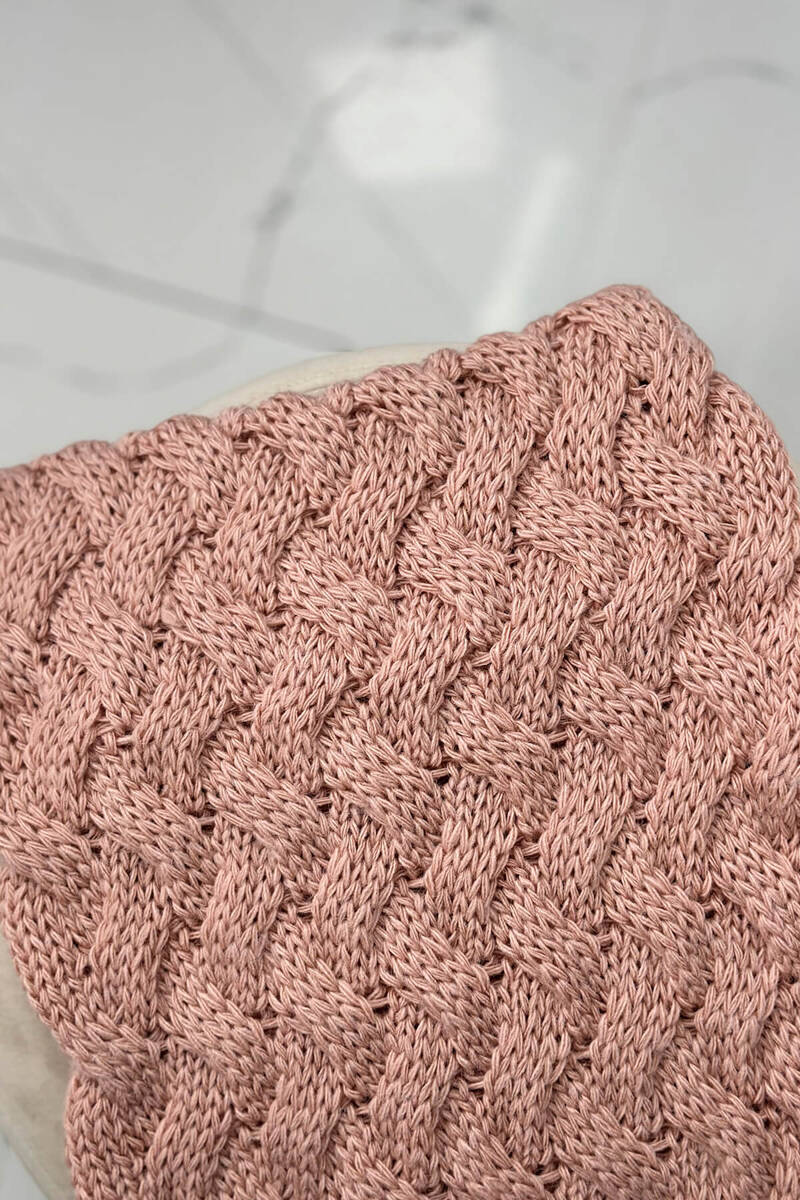 Дамски комплект от шапка и шал PLK5