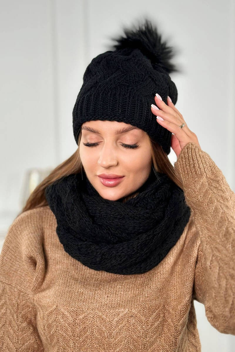 Дамски комплект от шапка и шал PLK5