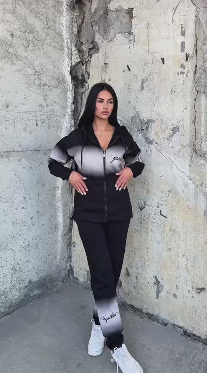 Ватиран комплект от суитшърт с панталони Деми