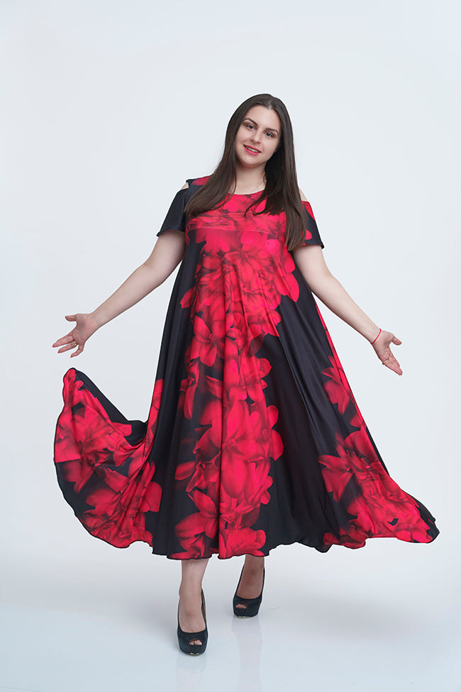 Дълга черна рокля с къс ръкав Зорница