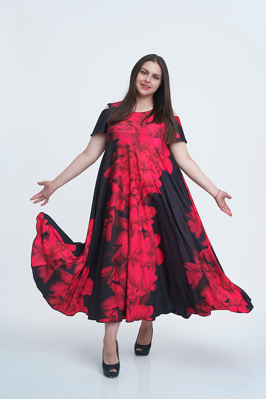 Дълга черна рокля с къс ръкав Зорница